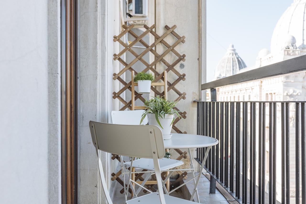 Old Town - City Center Apartment 부쿠레슈티 외부 사진